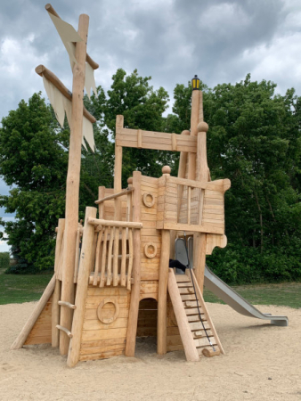 867E7E0A 443B 985C A98843FC097D 4180