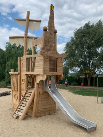 95668215 F534DBA A296 E84492317845181