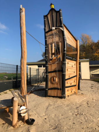 Spielschiff Kuddel Muddelplus und U3  4  4348