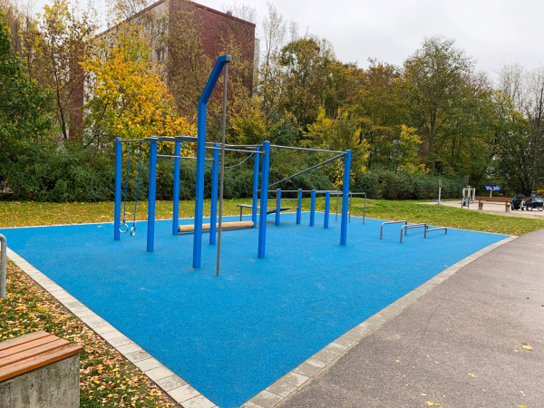 Kunststoffboden bearbeitet 4460