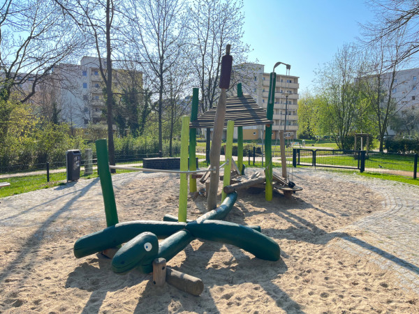 Spielart Kletterkombi Robinienholz 4487