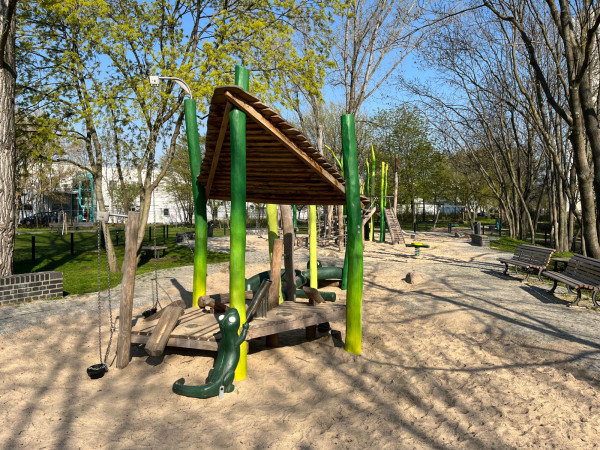 Spielart Kletterkombi Robinienholz 4490