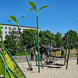 Spiel Bau Spielplatz 4582