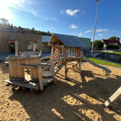 Attash Rutschenhaus Eiche