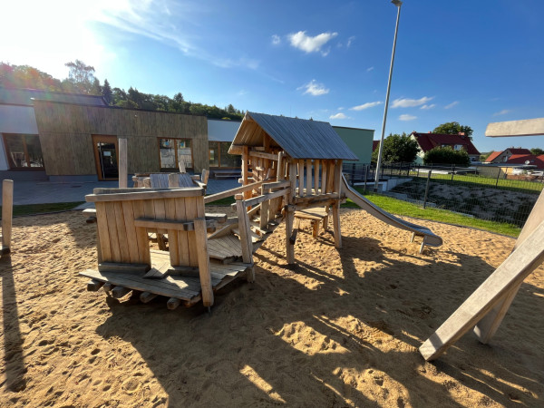 Attash Rutschenhaus Eiche