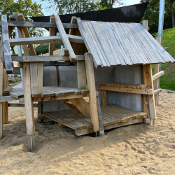 Attash Spielhaus Eiche 4648