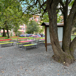 Freiraumobjekte Ney Sitzgruppe Schulhof 4696