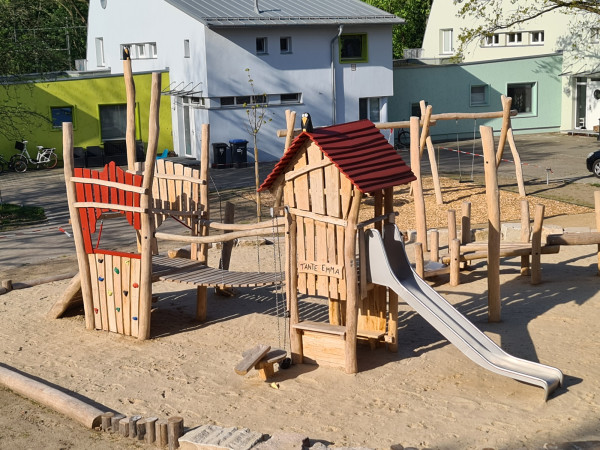 Spielart Spielanlage 4630