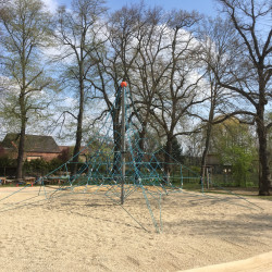 Leipzig Seumestrasse 60. Grundschule 04249  4  4703