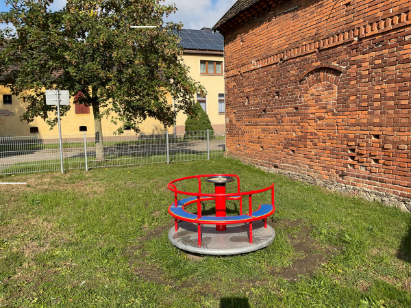 Fritz Muller Spielplatz Karussell 4803