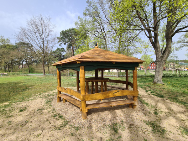 Spielart Pavillon Unterstand Holz 4853