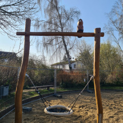 Vogelnestschaukel Spielplatz Kleinkindschaukel Biber