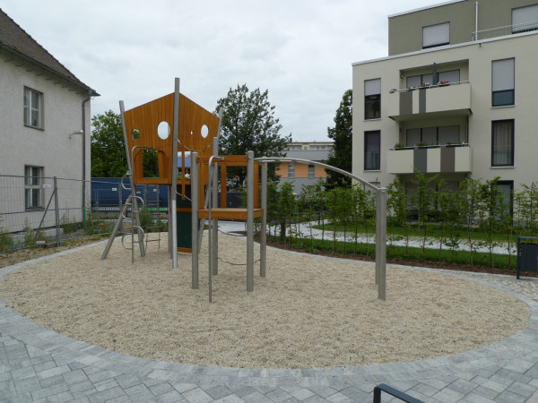 Spiel Bau Spielplatz Spielgerate Spielkombination Hangeln Klettern