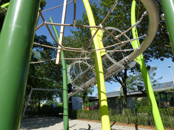 Leipzig Schulze Delitzsch Strasse offentlicher Spielplatz   5026