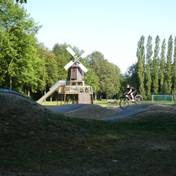 Pumptrack Pumptrackanlage Rollsportanlage Rollsport 5086