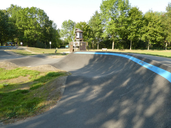 Pumptrack Pumptrackanlage Rollsportanlage Rollsport 5087