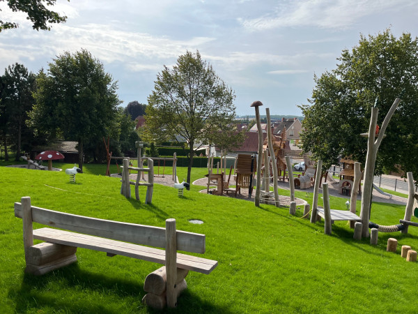 Spielart Spielplatz Themenspielplatz Spielplatzdesign Robinienholz 5007