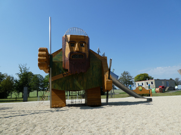 Spielart Themenspielplatz Spielplatz Robinienholz Aussenanlagengestaltung 5062