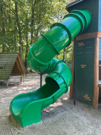 Tri Poli GFK Rohrenrutsche Wendelrutsche Kunststoffrutsche Rutsche.JPG 5037