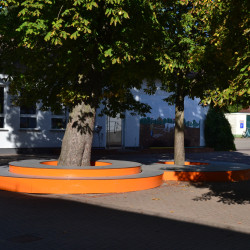 FreiraumObjekte Ney Baumpodest Aussenraumgestaltung Freie Formen259