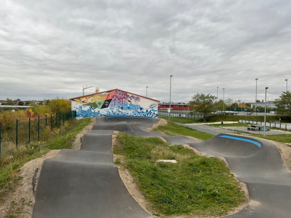 Pumptrack Grossenhain Hohe Strasse Sportpark Husarenviertel 2 5225