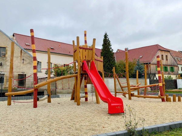 Spielart Kletteranlage mit Rutsche Kletterturm Spielgerat Spielplatz 5279