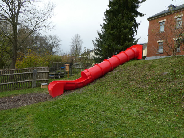 Tri Poli Rohrenrutsche GFK 5284