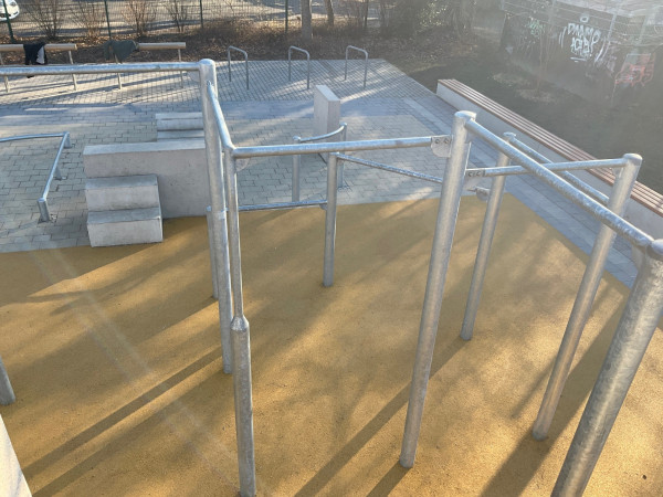 Dresden Haenel Clauss Strasse Parkoursanlage  5327