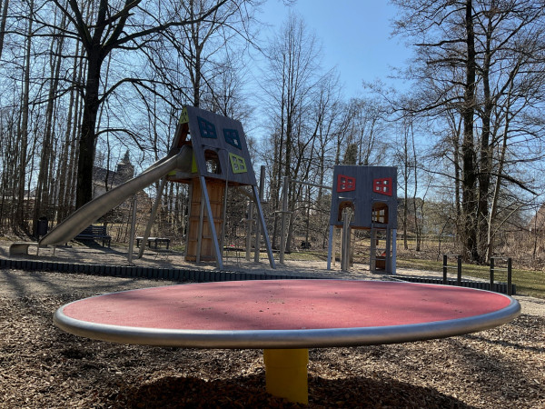Spielplatz Spielanlage Spielhutte Freianlagen Drehscheibe