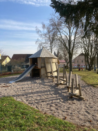 Spielplatzgerat Glasfaserbeton Attash Eichenholz Balancierweg 5317