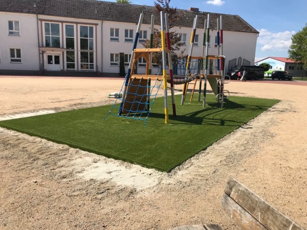 Arendsee OT Fleetmark Kallehner Stra  e 36 Grundschule   1 